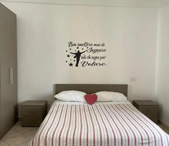 Dimora Princ Di Napoli 14 * بولينيانو آ ماري